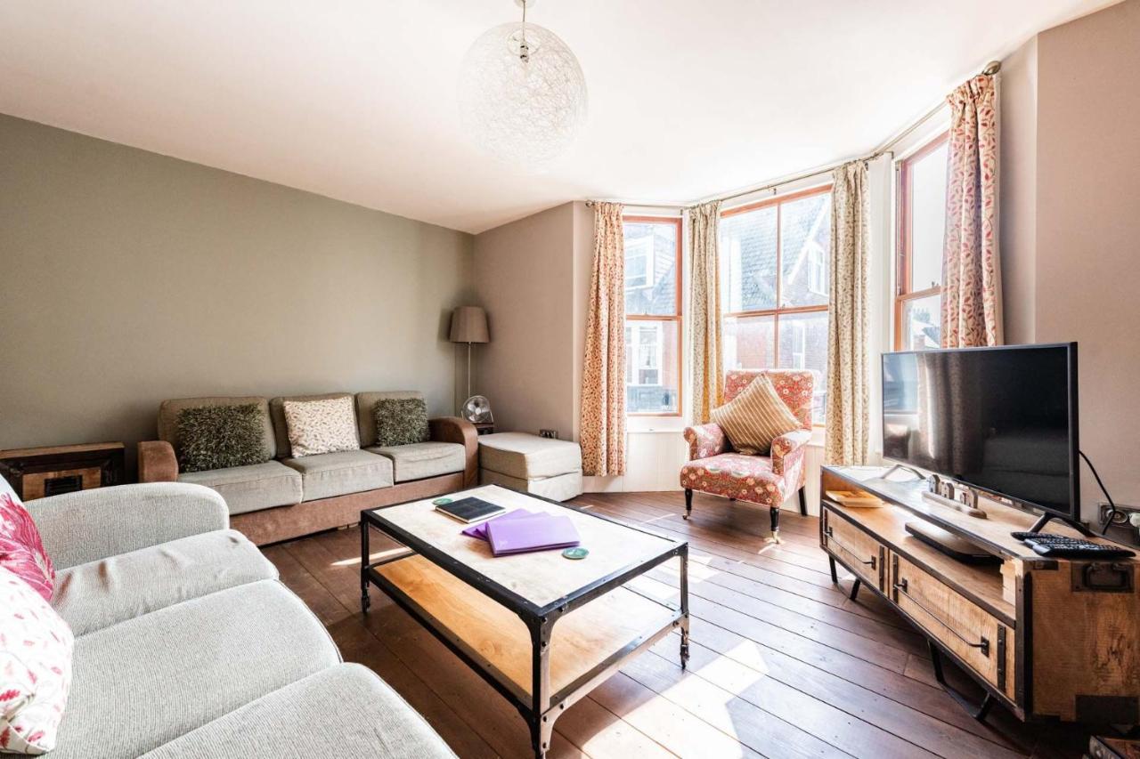 Host & Stay - Villa Otto Cromer Buitenkant foto